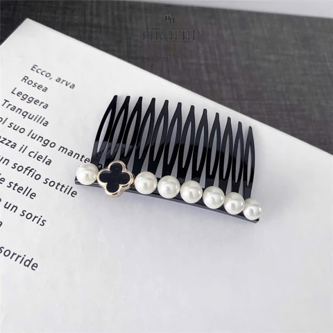 Xước HimhHip Composite Charm Cỏ 4 Lá Gắn Hàng Giả Trai 6.7x4.5cm