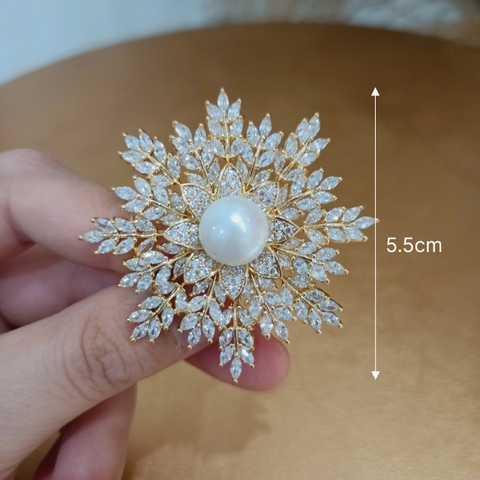 [Noel] Trâm, Ghim Cài Áo HimHip Hoa Tuyết Sang Trọng HKCC Mix Trai 5,5*5,5cm