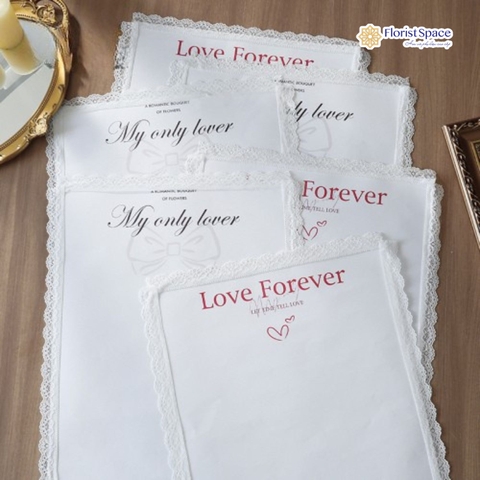 Giấy Kraft Trắng Love Viền Ren