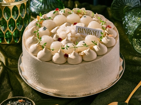 MOUSSE TRÀ NHÀI LONG NHÃN