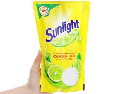Nước Rửa Chén Sunlight Chanh Túi - 725ml