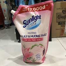 Nước Lau Sàn Sunlight Túi Hoa Lily & Hương Thảo - 2Kg