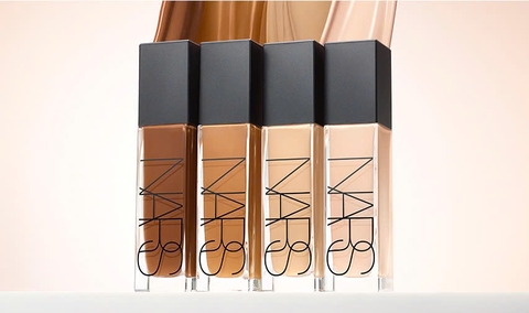 Kem Nền NARS Natural Radiant Longwear