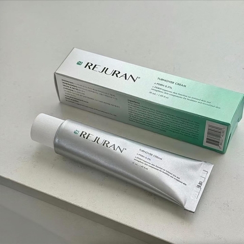 Tuýp Kem dưỡng  Trắng Căng Bóng REJURAN 50ml