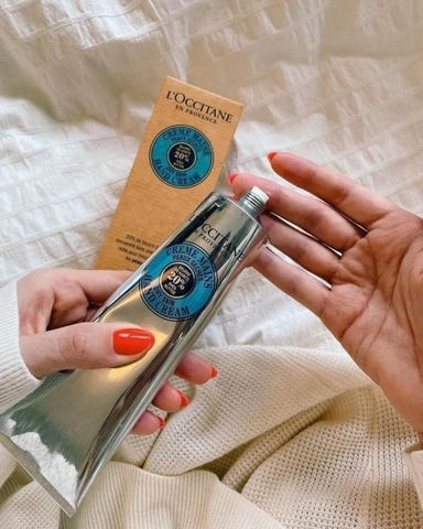 Kem dưỡng da tay Bơ đậu mỡ L'Occitane Pháp 150ml