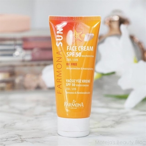 Kem chống nắng farmona oil free dành cho da dầu 50ml