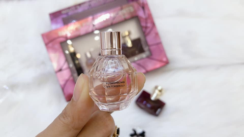 Nước hoa Viktor & Rolf Flowerbomb no box (7ml - EDP)