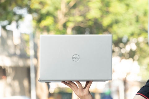 Dell Inspirion 5515 Ryzen R5-5500U, RAM 8G, SSD 256G NVMe, VGA AMD Vega 7, màn 15.6 inh Full HD IPS