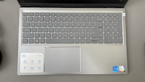 Dell Inspiron 15 5510 Core i5-11300H, 8GB, 256GB, Iris Xe Graphics, 15.6” FHD