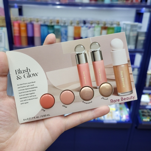 Sample má hồng bắt sáng Rare Beauty