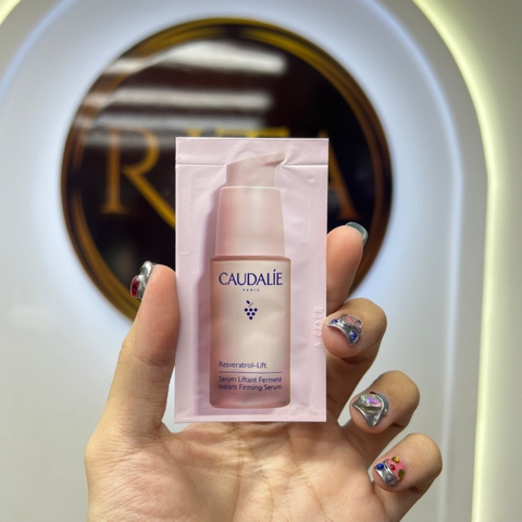 Sample Caudalie Serum