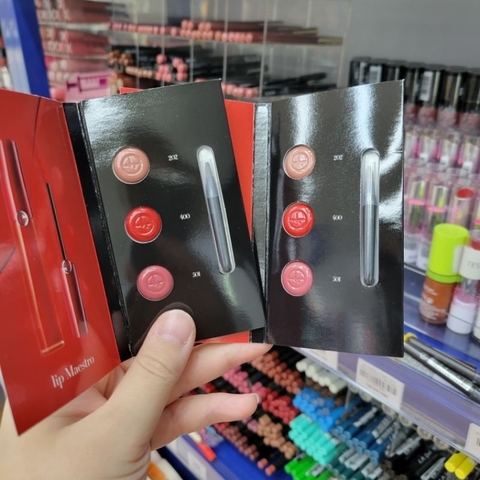 Sample son kem môi G.A Lip Maestro intense velvet color đi kèm cọ