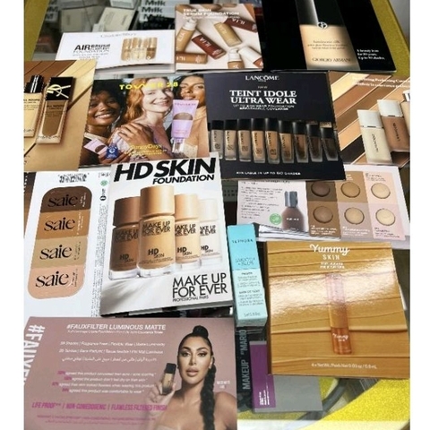 Túi 12 Sample kem nền cao cấp mới của Sephora Foundation Bag