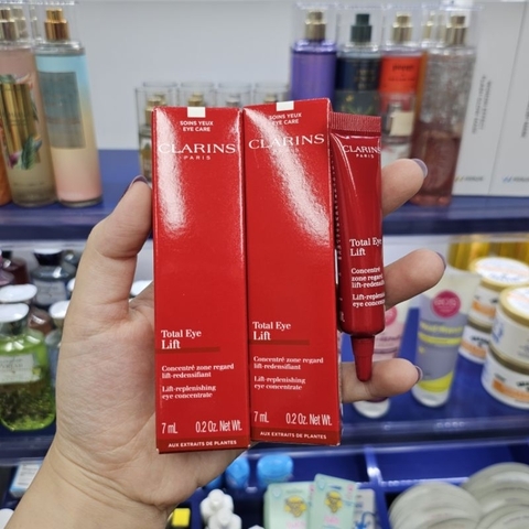 Kem dưỡng mắt Cla rins Total Eye Lift 7ml