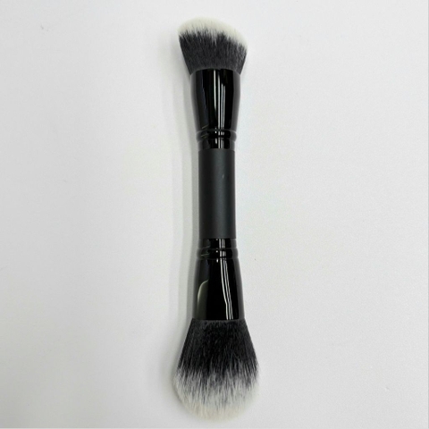 Cọ 2 đầu tán phấn phủ và kem Amora Dual-Ended Cream & Powder Makeup Brush DE04