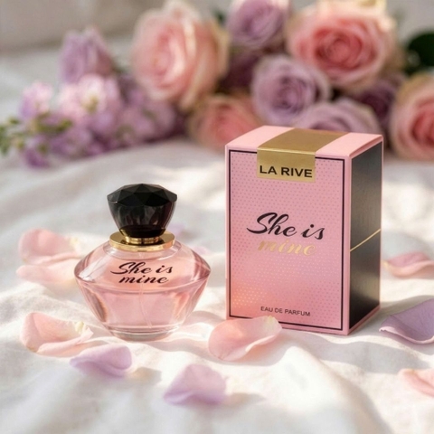 Nước hoa nữ La Rive She is Mine Eau De Parfum 90ml