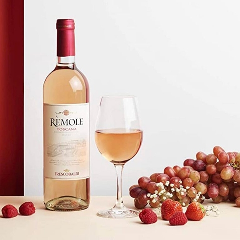 Rèmole Tuscany Rosé: Hương vị tươi mát và quyến rũ