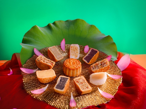 Bánh Trung Thu Yến Sào Khánh Hòa Sanest Mooncake 2025 - Hộp quà cao cấp 06 Bánh 200g.