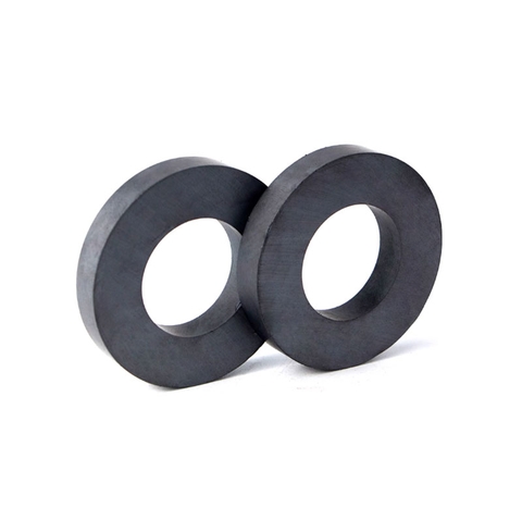Nam Châm Ferrite Vòng Tròn Có Lỗ – Loại Lớn Màu Đen, Hút Mạnh, Dùng Cho Loa kích thước 45 ~ 220mm