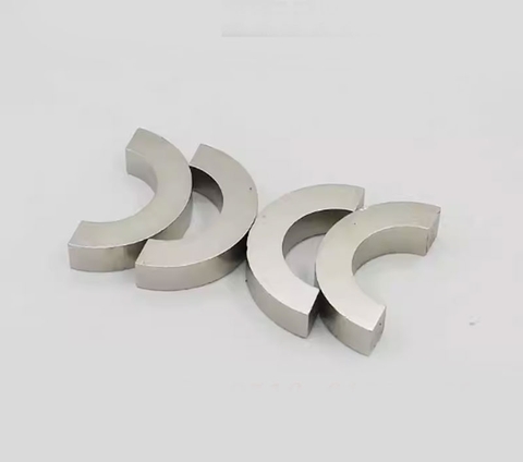 Nam châm Neodymium hình bán nguyệt - nửa vòng cung 26, 30, 35, 40, 45, 50
