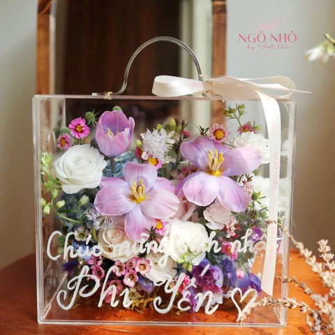 Hộp mica tulip tím nhuộm lilac