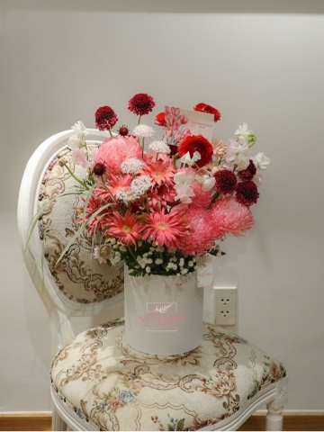 Hộp Hoa 028 - Tone Đỏ Hồng