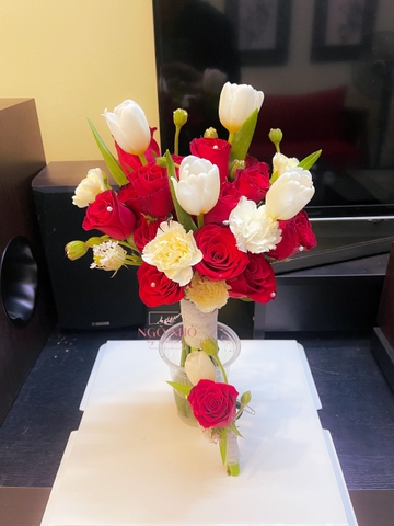 Hoa Cưới Tulip Phối Hồng Đỏ 260