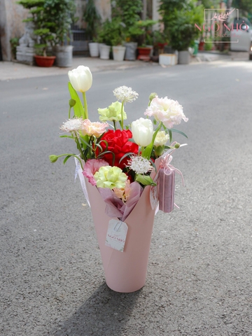 Cúp Hoa Tulip - Hoa Nhập Khẩu 208