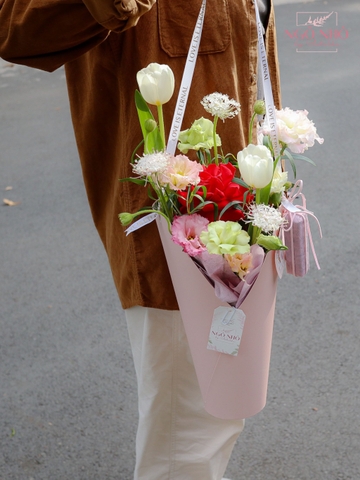 Cúp Hoa Tulip - Hoa Nhập Khẩu 208