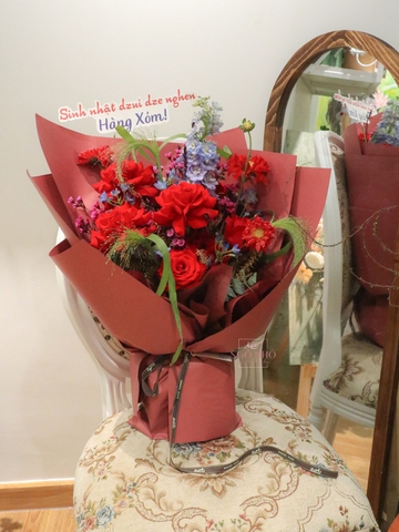 Bó Hoa Tone Đỏ 009