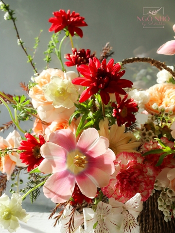 Giỏ Hoa Garden Tone Đỏ 019