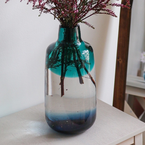 Bình Thủy Tinh Azure Pillar Illusion Vase