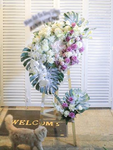 Kệ Hoa Chia Buồn 072