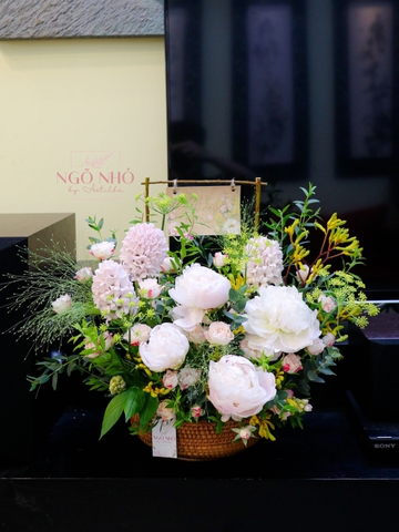 Giỏ Mây Hoa Nhập Khẩu "VVIP" | Peony & Dạ Lan Hương | (Mẫu Đơn)