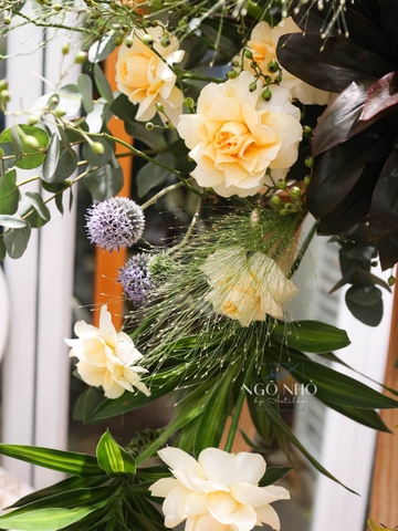 Kệ Hoa Chúc Mừng Tone Vàng Cam 1070