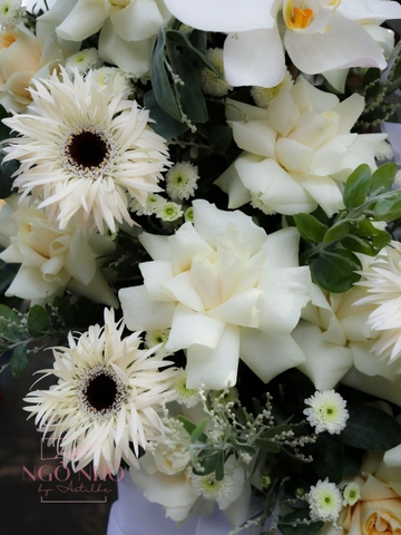 Kệ Hoa Chia Buồn 076