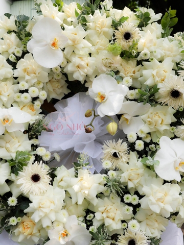 Kệ Hoa Chia Buồn 076