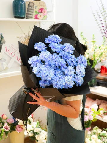 Bó Hoa Cẩm Chướng Xanh Blue Nhập Khẩu