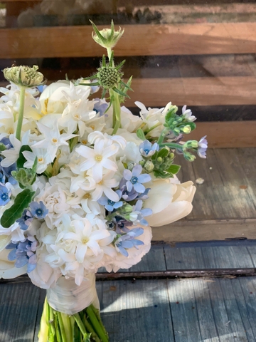 Hoa Cưới Dáng Tròn Thủy Tiên Daffodil