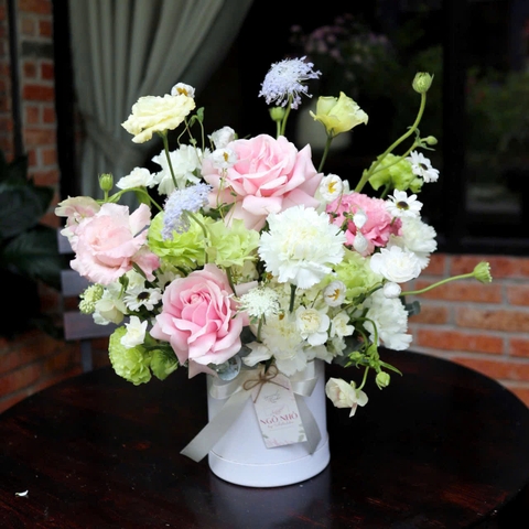 Hộp hoa hồng tone pastel