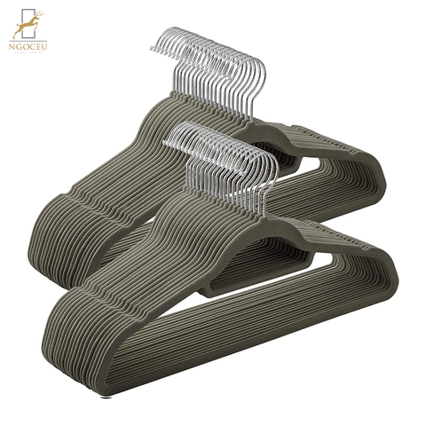 Mắc treo quần áo bọc nhung Songmics Velvet Coat Hangers, 50 Pieces - grey set 50c - Màu xám/Bạc