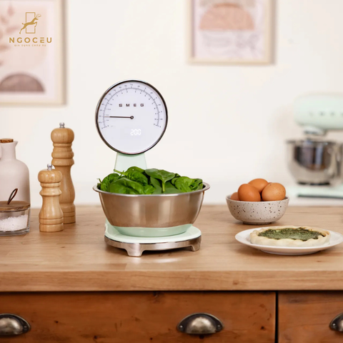 Cân đồng hồ và điện tử Smeg KSF01PGWW