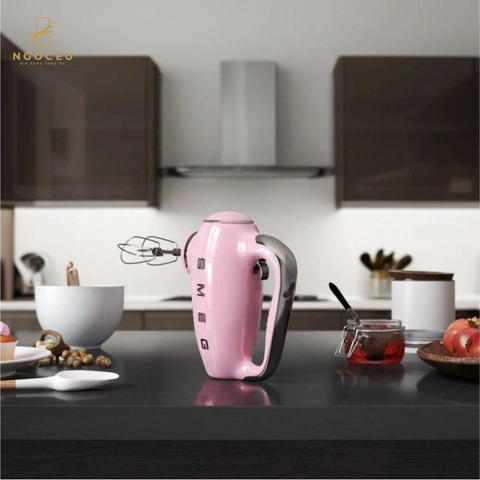 Máy đánh trứng trộn bột cầm tay Smeg HMF01PKEU