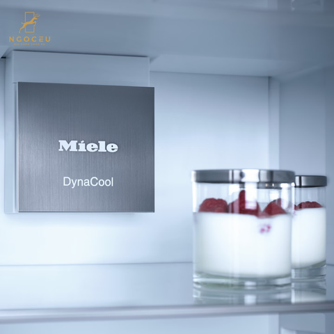 Tủ lạnh âm tủ Miele KFN 7744 C 125 Gala Ed