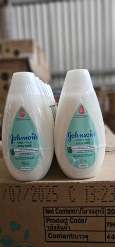 Sữa Tắm Johnson's sữa và gạo 200ML x 48 chai