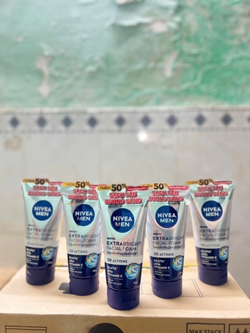 83980 SỮA RỬA MẶT NIVEA NAM EXTRA BRIGHT FOAM 100G x 24 CHAI
