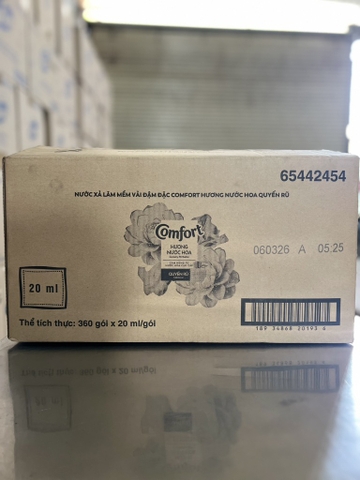 NƯỚC XẢ VẢI COMFORT CHO DA NHẠY CẢM HƯƠNG THƠM DỊU NHẸ 10G X 20ML X 30 DÂY