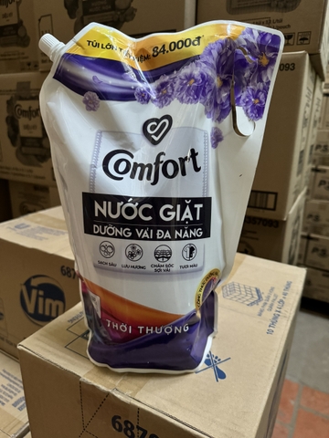 NƯỚC GIẶT COMFORT DƯỠNG VẢI THỜI THƯỢNG (TÍM) 3.1LIT * 4 TÚI