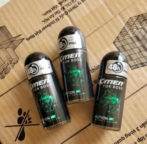 LĂN KHỬ MÙI XMEN BOSS MOTION 48H 50ML ( XANH LÁ ) x 24 chai