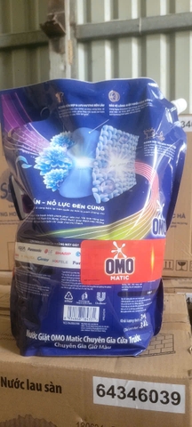 NƯỚC GIẶT OMO CỬA TRƯỚC GIỮ MÀU 3.6KG (1+1 OMO SẠCH BẨN 412G) x 3 BỘ ( NEW )